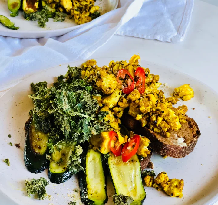 RECIPE | GOLDEN SCRAMBLED TOFU