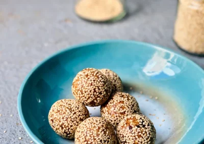 Recipe | Salted Caramel Bliss Balls with a Turmeric Twist (GF and Vegan)